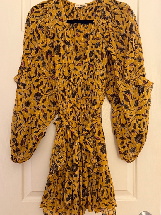 Ulla Johnson Dresses & Skirts - Ulla Johnson Silk/Cotton dress